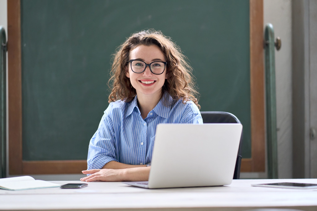 IELTS with Digital Tools: Enhancing Speaking and Writing Skills